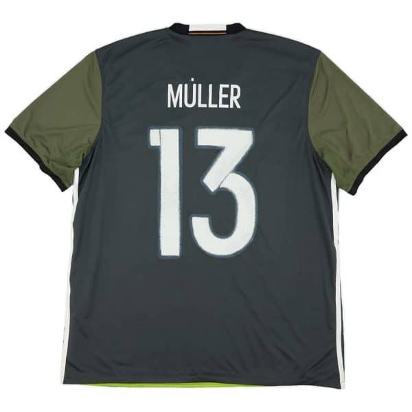 Müller #13 Retro Germany Away Jersey 2016